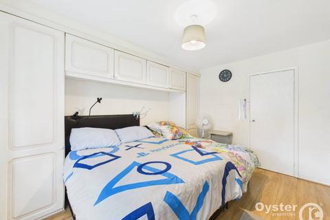 undefined, Downing Close, Harrow, HA2