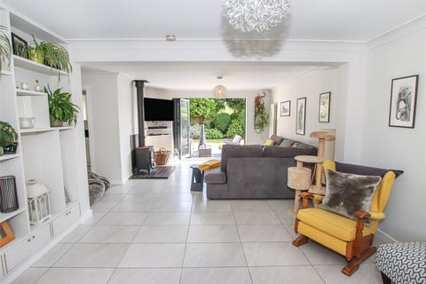 4 bedroom detached house for sale, Northover Road, Pennington, Lymington, SO41