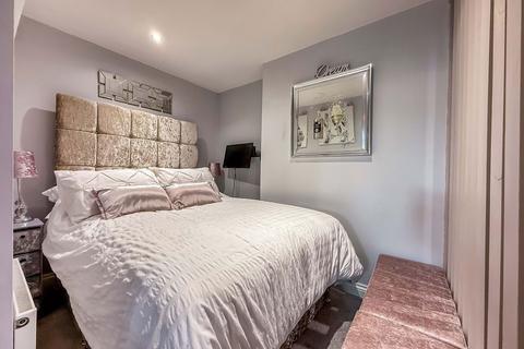 undefined, Hall Street, Southport PR9