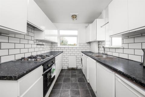 1 Cromwell Road, Caterham, CR3 5JE