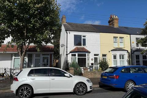 Tachbrook Road, Feltham