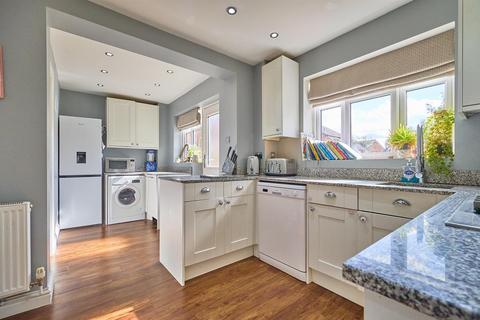 4 bedroom detached house for sale, Nelson Drive, Hinckley
