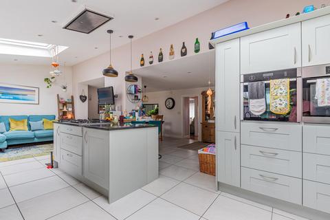 4 bedroom detached house for sale, Charlock close, Cardiff CF14