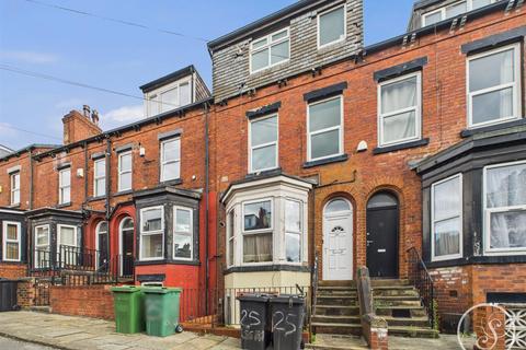 3 bedroom property for sale, Ebberston Terrace, Leeds