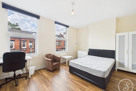 3 bedroom property for sale, Ebberston Terrace, Leeds