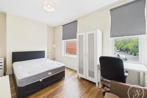 3 bedroom property for sale, Ebberston Terrace, Leeds