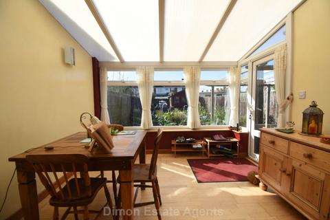 3 bedroom semi-detached house for sale, Melville Road, Gosport