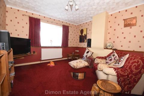 3 bedroom semi-detached house for sale, Melville Road, Gosport
