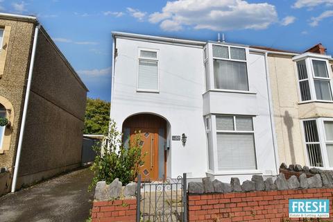 Middle Road, Gendros, Swansea, SA5