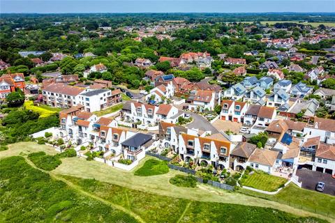 undefined, Shinglebank Drive, Milford on Sea, Lymington, Hampshire, SO41