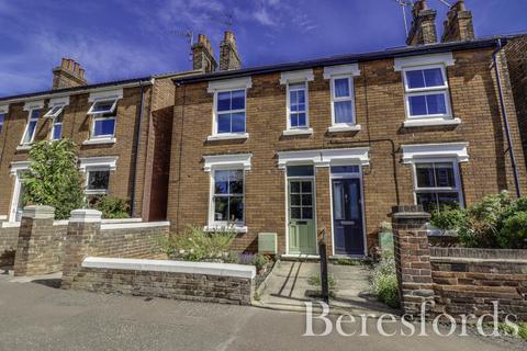 3 bedroom semi-detached house for sale, Scarletts Road, Colchester, CO1