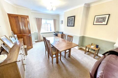2 bedroom bungalow for sale, Temple Park Road, South Shields, Tyne and Wear, NE34 0EW