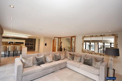 undefined, Nelmes Road, Emerson Park, Hornchurch, RM11