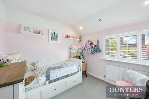 2 bedroom terraced house for sale, Ewell Road, Long Ditton, Surbiton