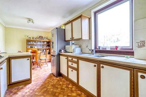 3 bedroom semi-detached house for sale, Hampton Road, Scunthorpe, Lincoln, Lincolnshire, DN16 1QJ