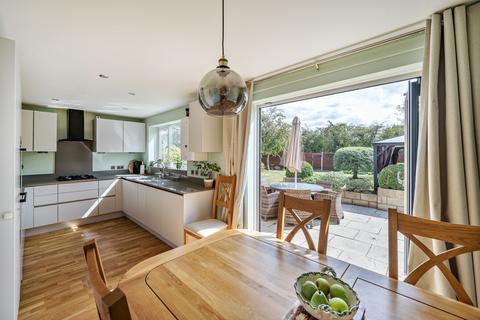 4 bedroom detached house for sale, Griffiths Close, Stratton St Margaret, Swindon, SN3