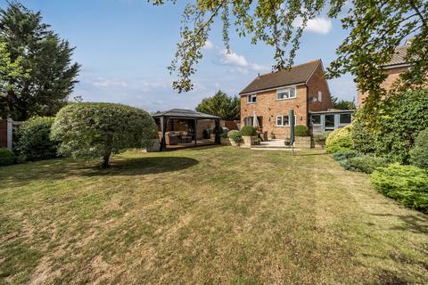 4 bedroom detached house for sale, Griffiths Close, Stratton St Margaret, Swindon, SN3