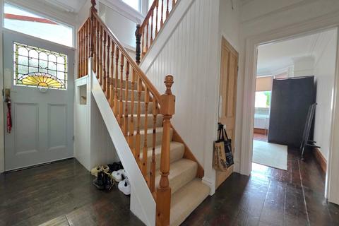 4 bedroom semi-detached house for sale, Oxford Street, Burnham-On-Sea, Somerset, TA8