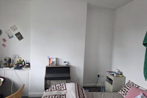 1 bedroom flat for sale, Yardley Green Road, Bordesley Green B9