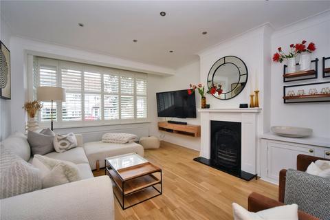14 Garden Close, Banstead, SM7 2QB
