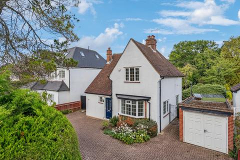 3 bedroom detached house for sale, The Avenue, Hatch End, Pinner HA5
