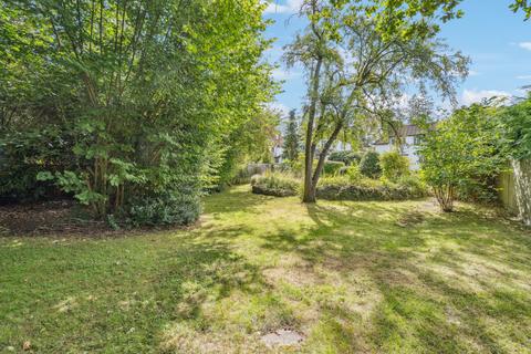 3 bedroom detached house for sale, The Avenue, Hatch End, Pinner HA5