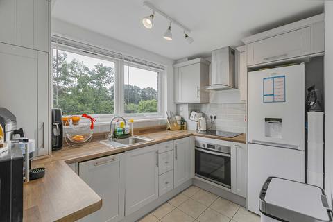 undefined, Wellesley Road, Twickenham, TW2