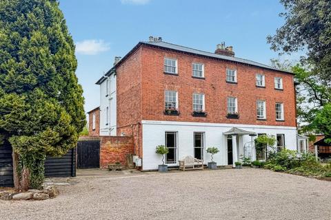 5 bedroom semi-detached house for sale, Aylestone Hill, Hereford