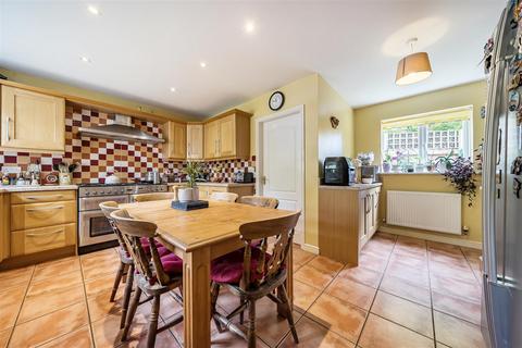 undefined, Hillcrest, Ellesmere.