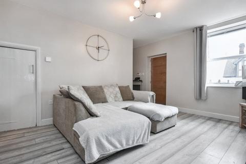6 Pineapple Cottages, Warmfield, Wakefield, WF1 5TP