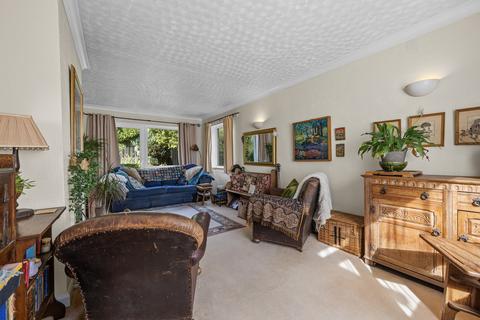 undefined, Hall Close, Geddington, NN14