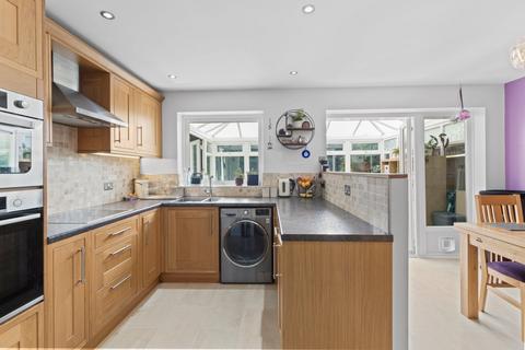3 bedroom semi-detached house for sale, Southridge Rise, East Sussex TN6