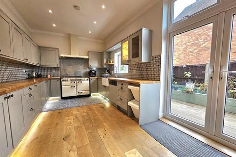 undefined, Tuffley Avenue, Gloucester