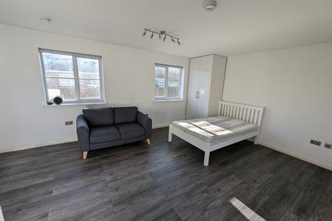 undefined, Lady Aylesford Avenue, Stanmore HA7