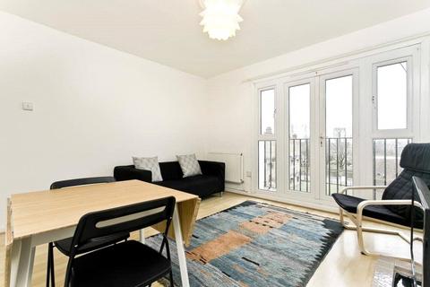 3 bedroom apartment for sale, Brunswick House, Thurtle Road, London, E2