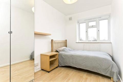 3 bedroom apartment for sale, Brunswick House, Thurtle Road, London, E2