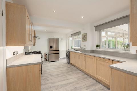 34 Carnbee Park, Edinburgh, EH16 6GH