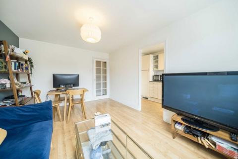 undefined, Henry Doulton Drive, London SW17