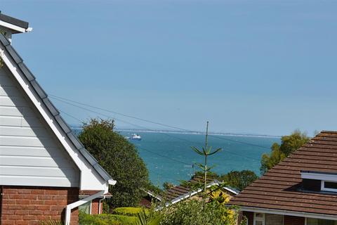 3 bedroom detached bungalow for sale, SEAVIEW
