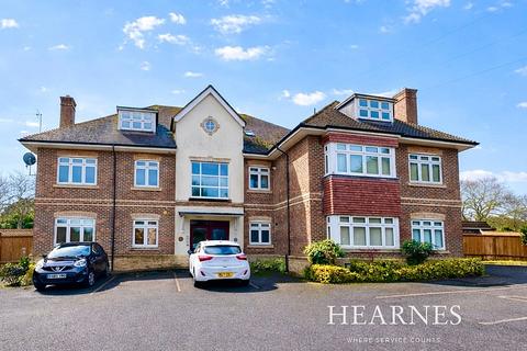 2 bedroom apartment for sale - Queens Park West Drive, Queens park , Bournemouth, BH8