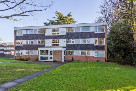 Keresley Close, Solihull