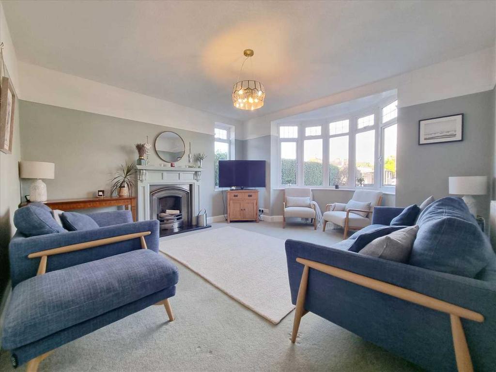 Lounge: