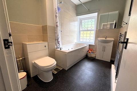 3 bedroom terraced house for sale, Commercial Street, Abergwynfi, Port Talbot