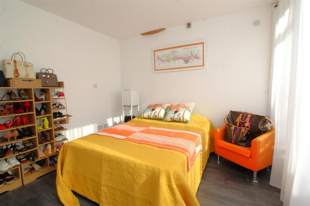 Bedroom 3.JPG