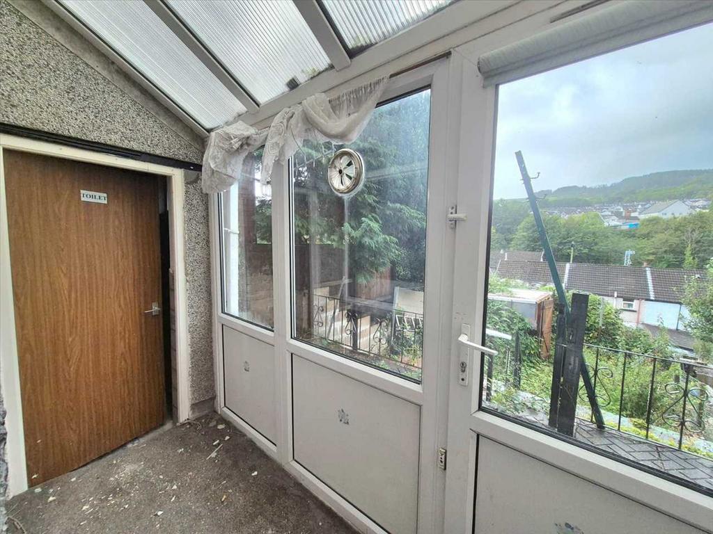 Lean-To