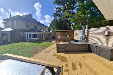 14 Bellscroft Close, Littlehampton, BN17 6EA
