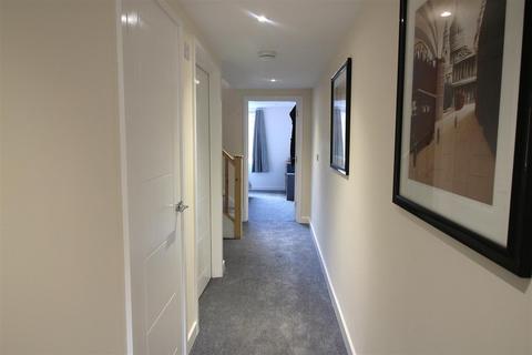 2 bedroom terraced house for sale, Saltash Road, Callington