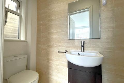Studio P, 132 Belsize Avenue, Woodston, PE2 9HX