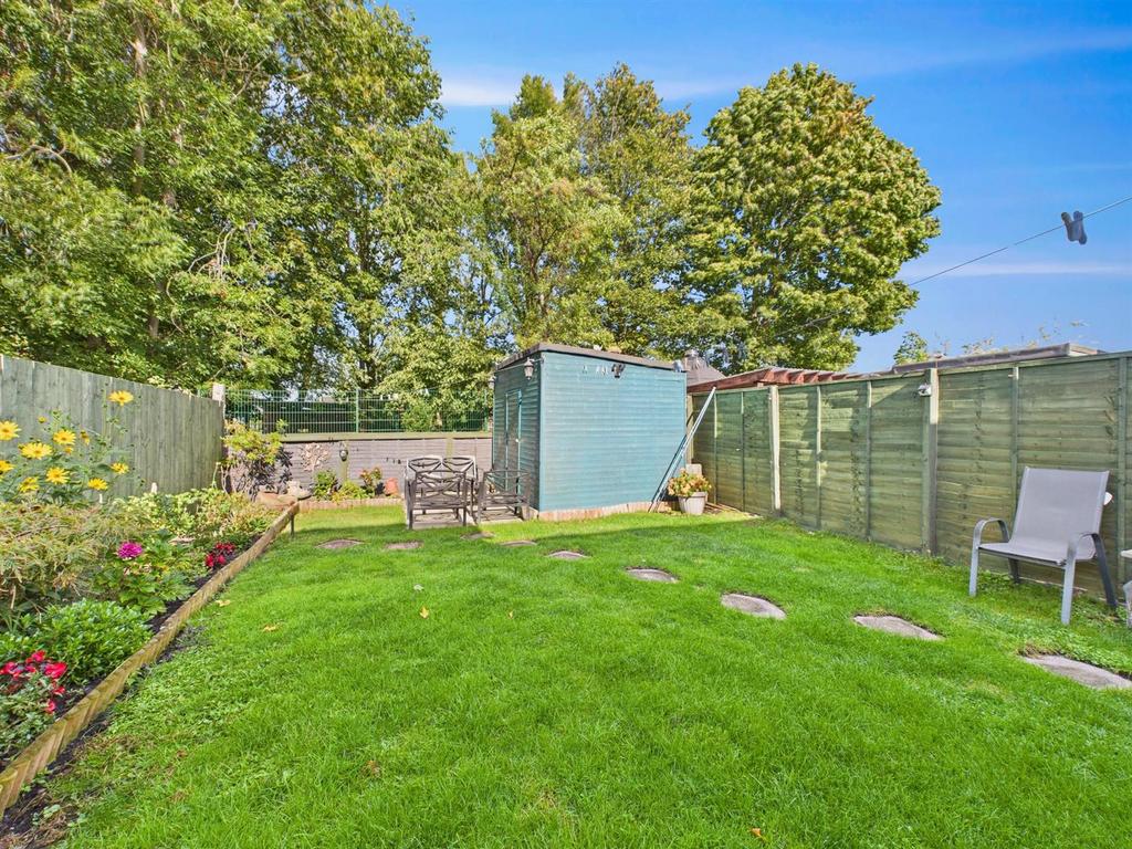 Garden 2.jpg