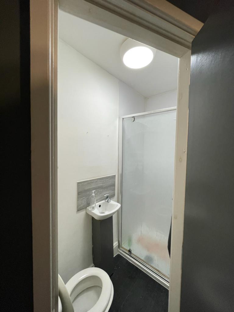 Ensuite.jpg